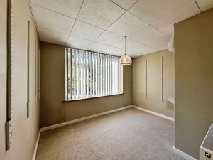 Photo 25- click for photo gallery